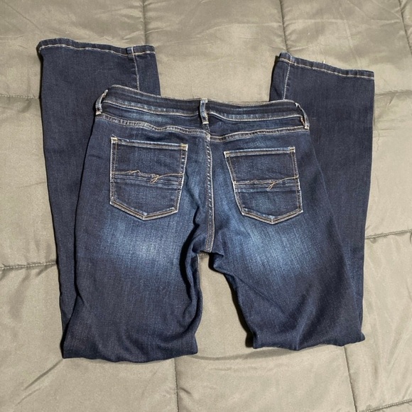 NY & Co Curvy Bootcut Soho Jeans - Picture 5 of 8